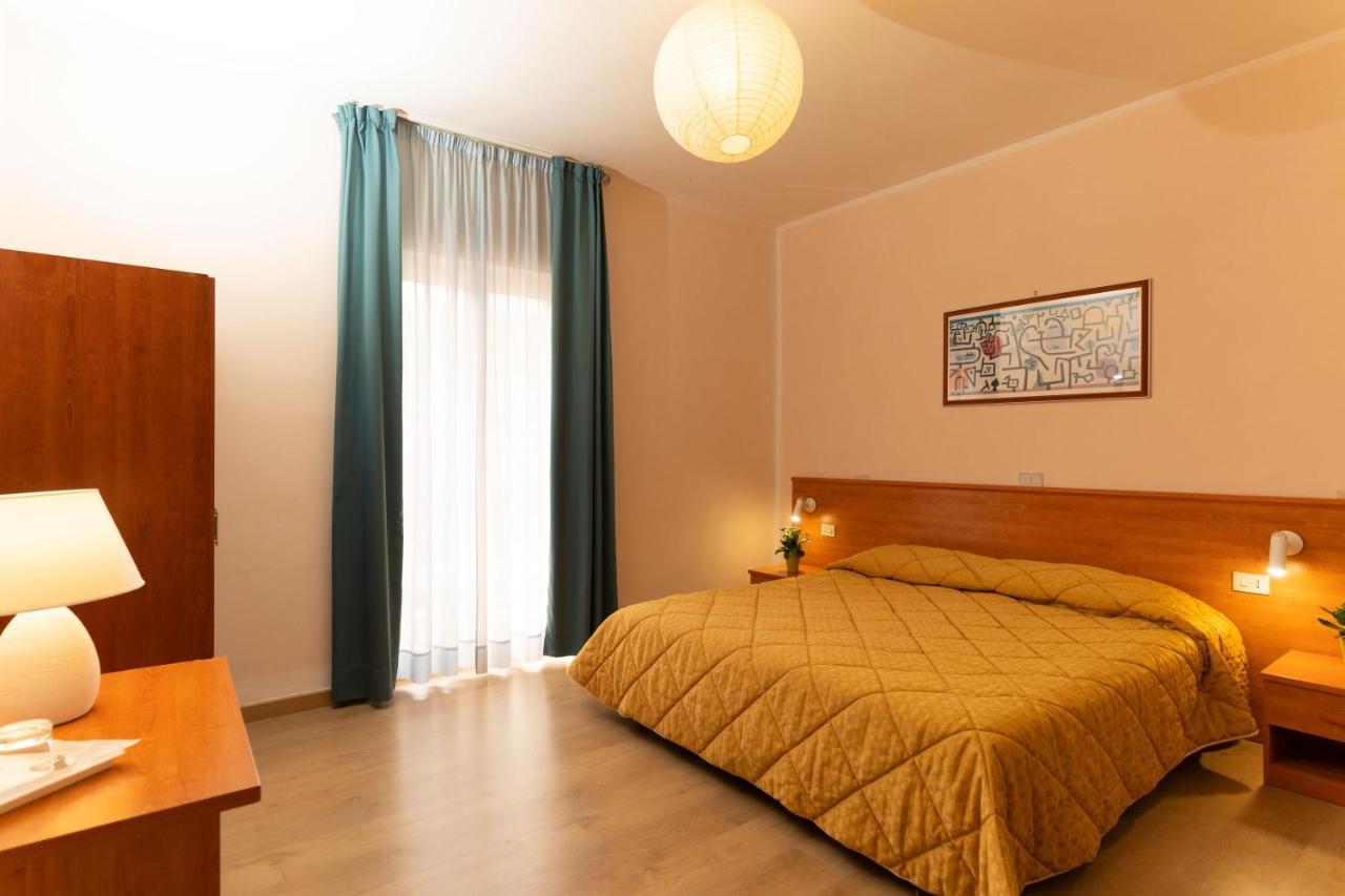 Hotel Gambrinus Абадиа Сан Салваторе Екстериор снимка