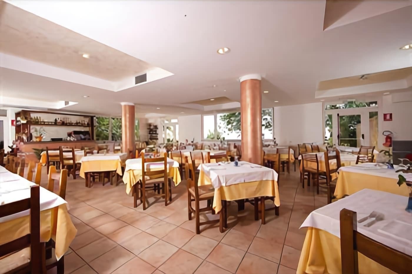 Hotel Gambrinus Абадиа Сан Салваторе Екстериор снимка